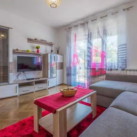 In 39232 Apartment Crikvenica